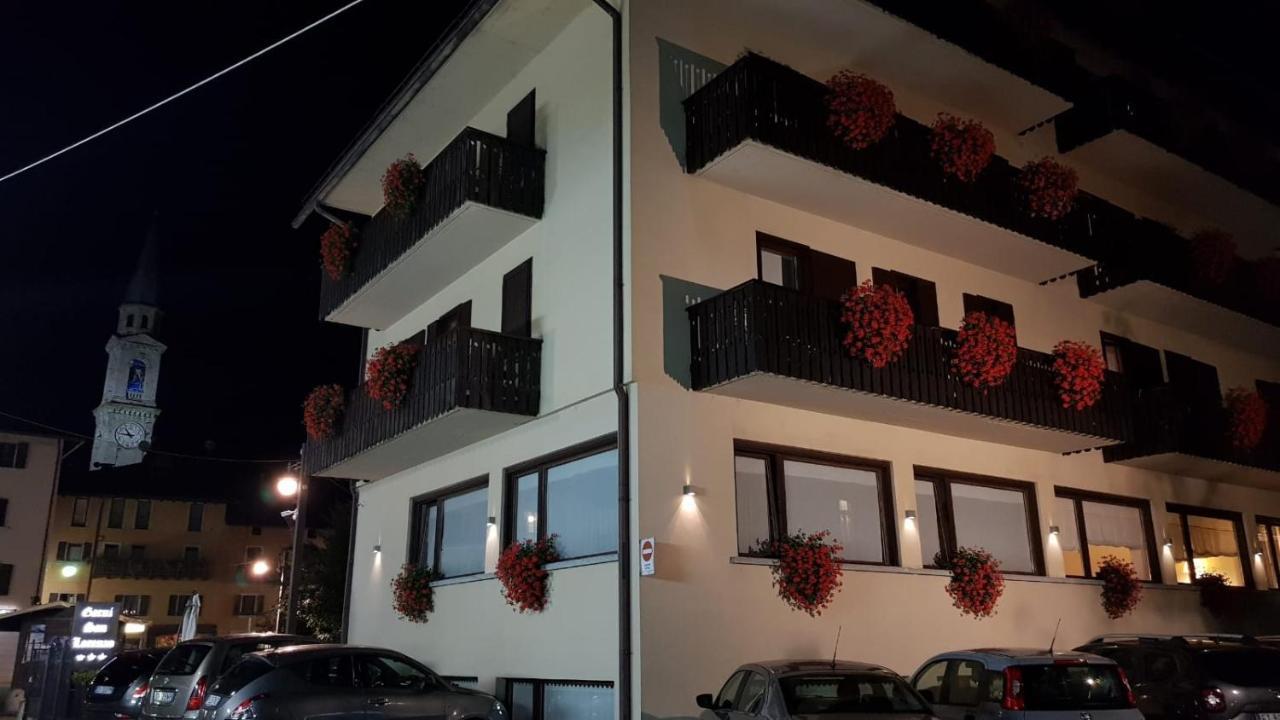 Garni San Lorenzo Pinzolo Bagian luar foto