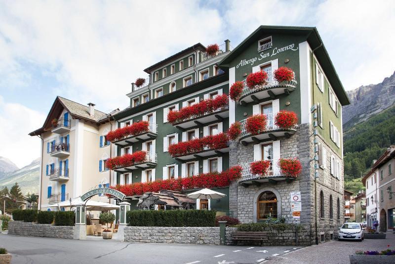 Garni San Lorenzo Pinzolo Bagian luar foto