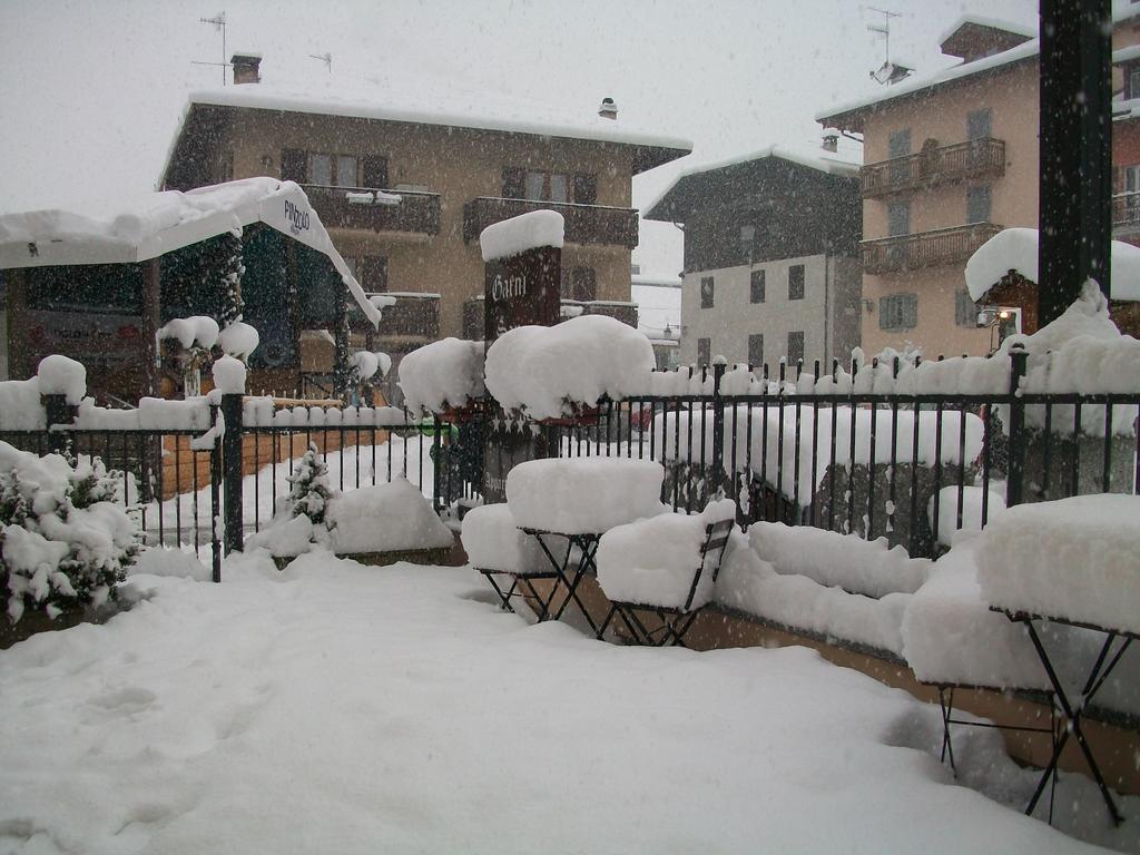 Garni San Lorenzo Pinzolo Bagian luar foto