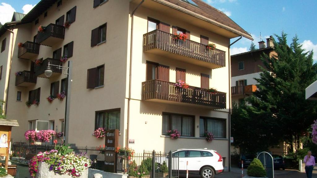 Garni San Lorenzo Pinzolo Bagian luar foto